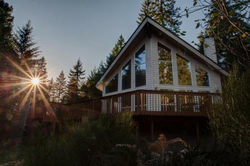 Wy'east View Three-bedroom Chalet
