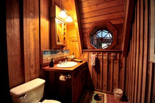 Forrest Lodge Four-bedroom Chalet
