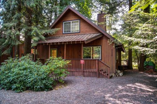River White House Three-bedroom Chalet