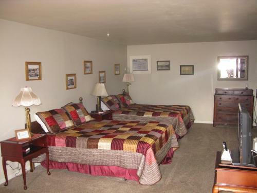 Motel Rustlers Inn