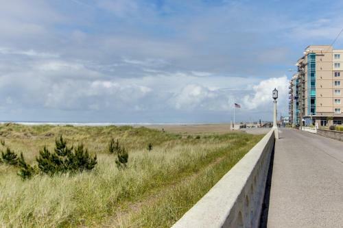 Sand & Sea: Penthouse Paradise-on-prom (608)