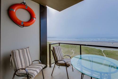 Sand & Sea: Penthouse Paradise-on-prom (608)