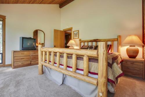 Redcedar 17 Four-bedroom Home