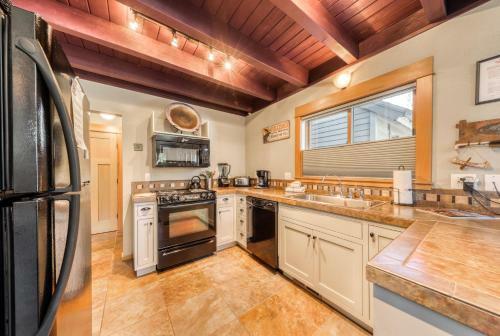 Big Leaf Lane 28 | Discover Sunriver