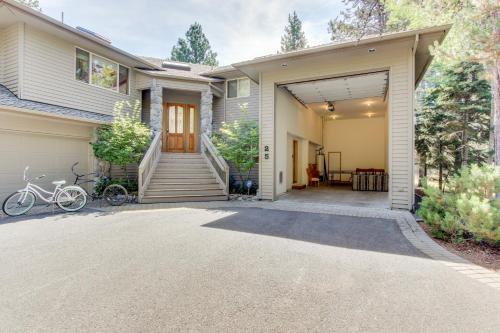 Tokatee Lane 25 | Discover Sunriver