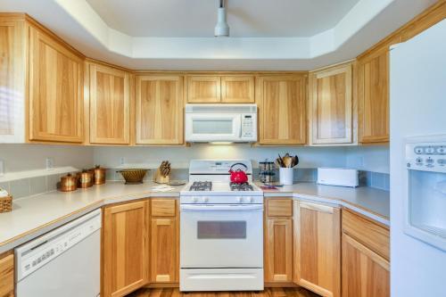 Mt Rainier Lane 07 | Discover Sunriver