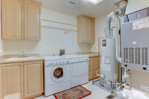 3 Mt. Baker-ac-hot Tub-4br/3ba