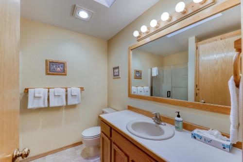 10 Camas Vacation Rental