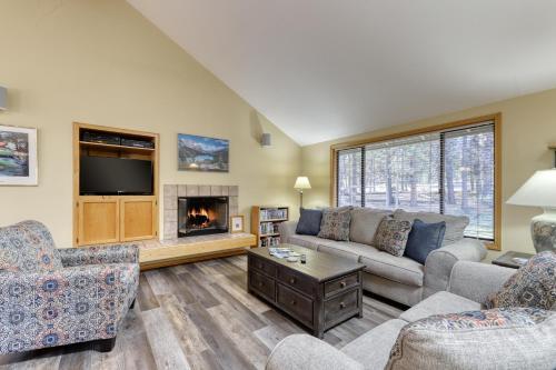 10 Camas Vacation Rental