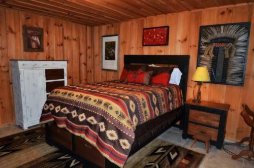 Huckleberry Inn 4 Bedroom