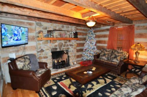 Huckleberry Inn 4 Bedroom