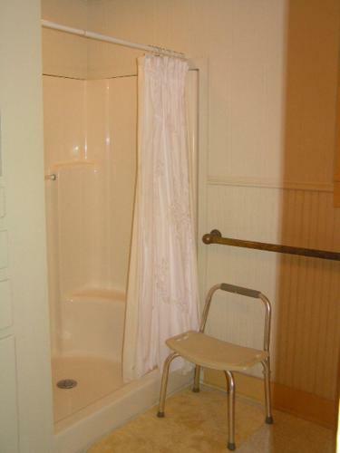 Carleton House Bed And Breakfast