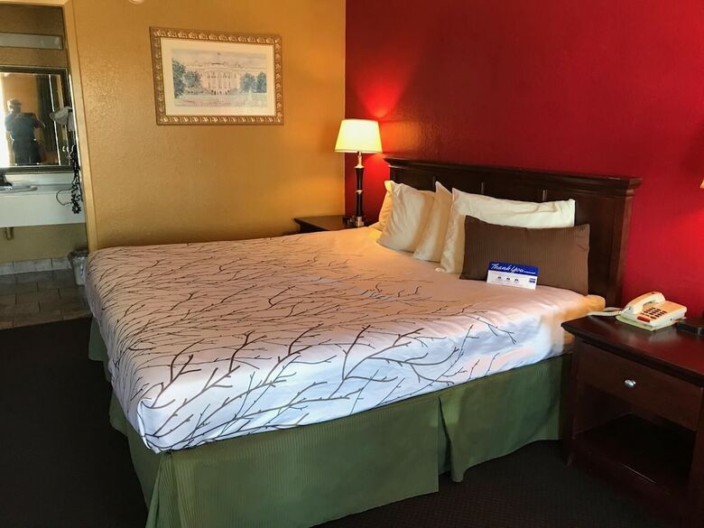 Motel Americas Best Value Inn Bonham