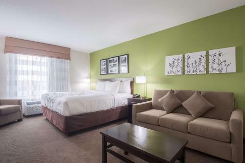 Hotel Sleep Inn & Suites