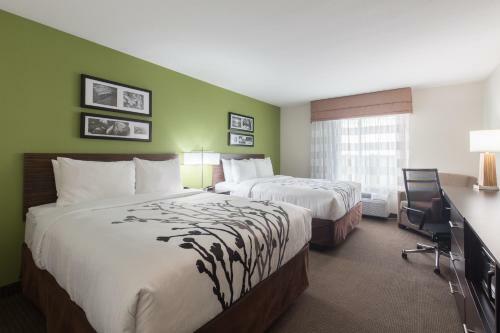Hotel Sleep Inn & Suites