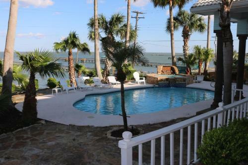 The Villa At Pelican Bay