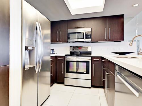 Apartamento 2800 Gulf Blvd Condo Unit 407