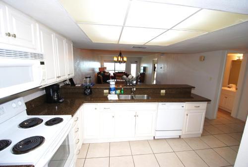 Apartamento Saida III Condo Unit #3903