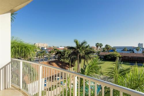 Apartamento Las Marinas 302 Condo