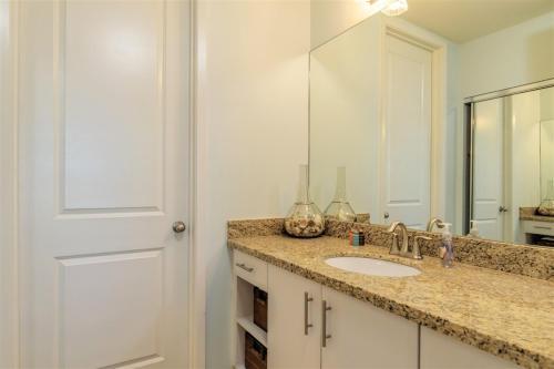 Apartamento Las Marinas 302 Condo