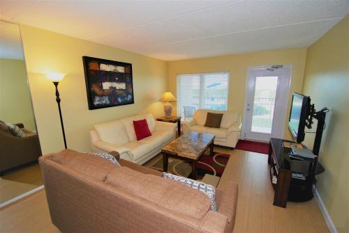 Apartamento Edgewater Condo Unit #104