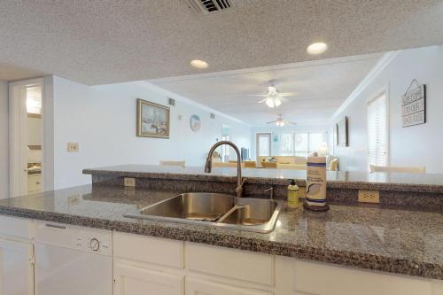 Beachview Condominiums: #204