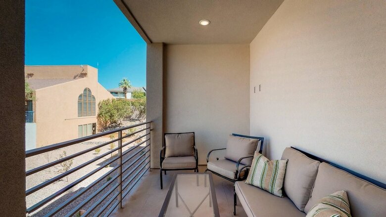 Aloft Living #18