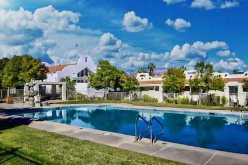 Hotel Amira Vacation Rentals