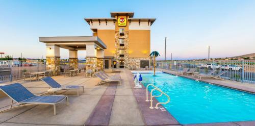 My Place Hotel - St. George, Ut