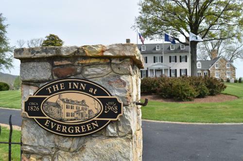 Posada Inn At Evergreen