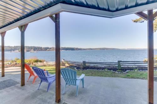 Marina Lookout In Port Hadlock