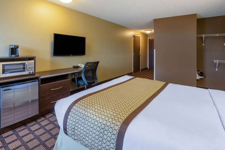 Hotel Microtel Inn & Suites By Wyndham - Timmins