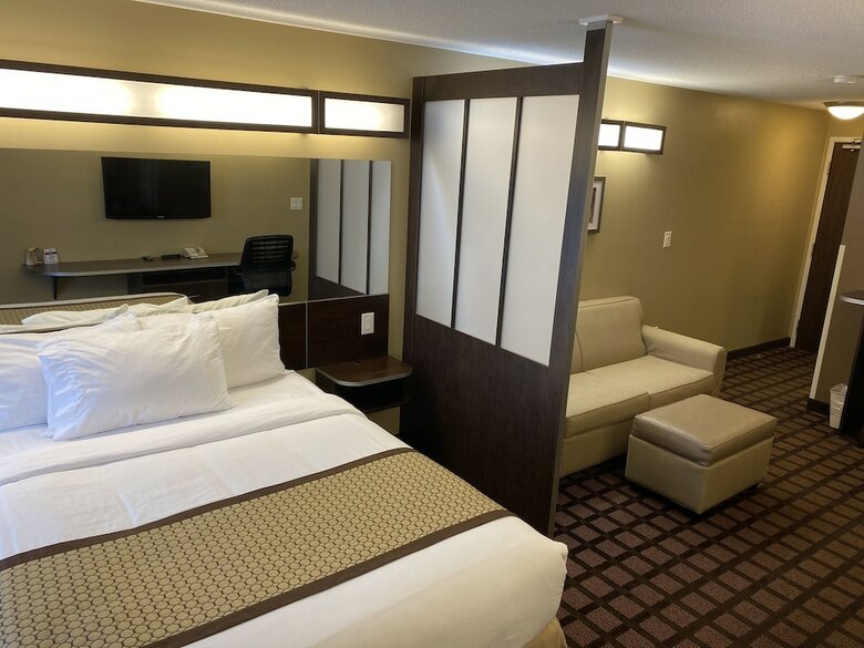 Hotel Microtel Inn & Suites By Wyndham - Timmins
