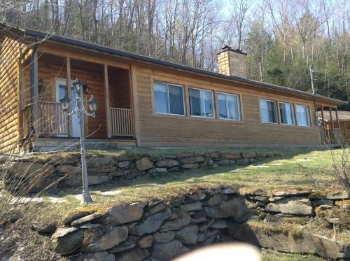 Cottages Du Lac Orford, Unit�s A & B
