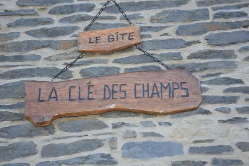 La Cl� Des Champs