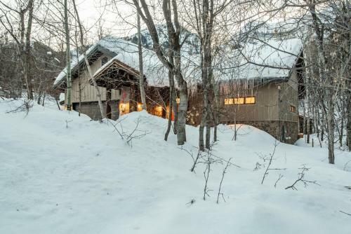 Arrowhead Cabin