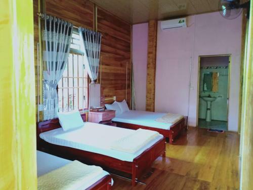 Ba Be Lake View Homestay