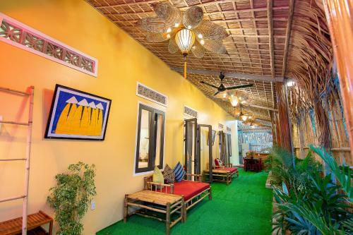 Bed & Breakfast An Bang Beach Ceramic House