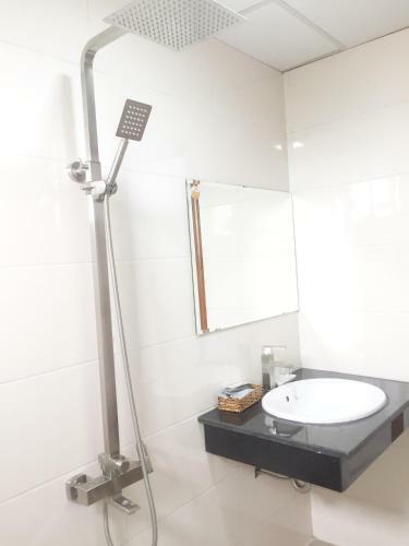 Phu Tien Hotel