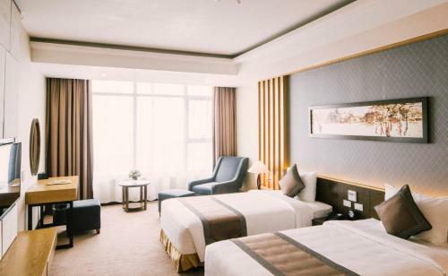 Muong Thanh Luxury Nhat Le Hotel