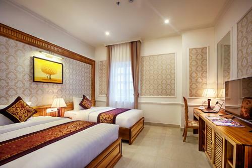 Riverside Hotel - Quang Binh