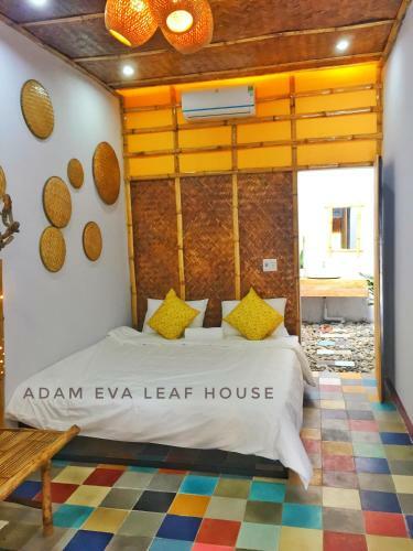 Bed & Breakfast Adam Eva Leaf House