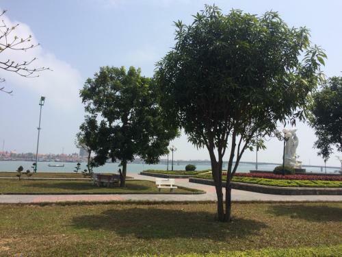 Geminai Hotel & Caf�