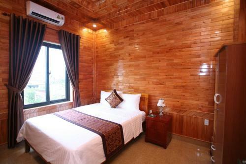 Sky Hotel