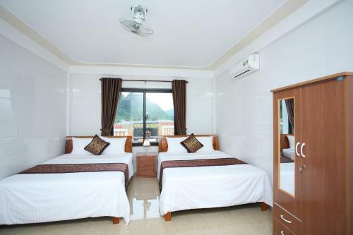 Sky Hotel