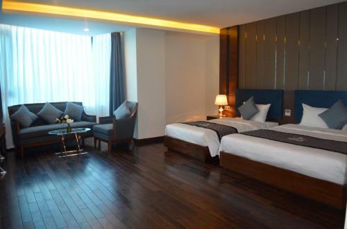Eagle Hotel