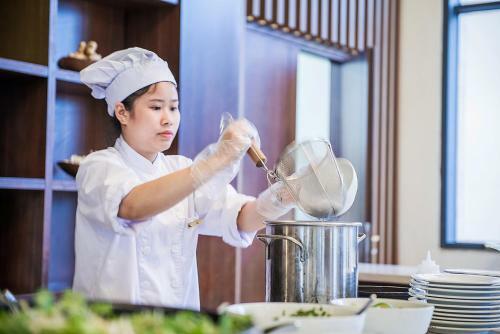 Muong Thanh Grand Cua Lo Hotel
