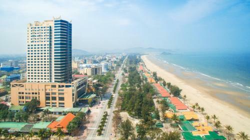 Muong Thanh Grand Cua Lo Hotel