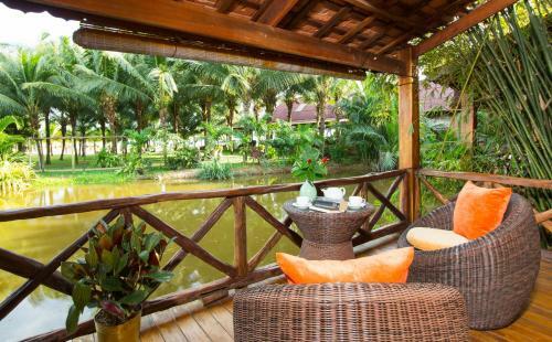 Hotel Chez Carole Beach Resort