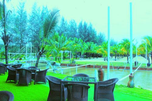 Hotel Chez Carole Beach Resort